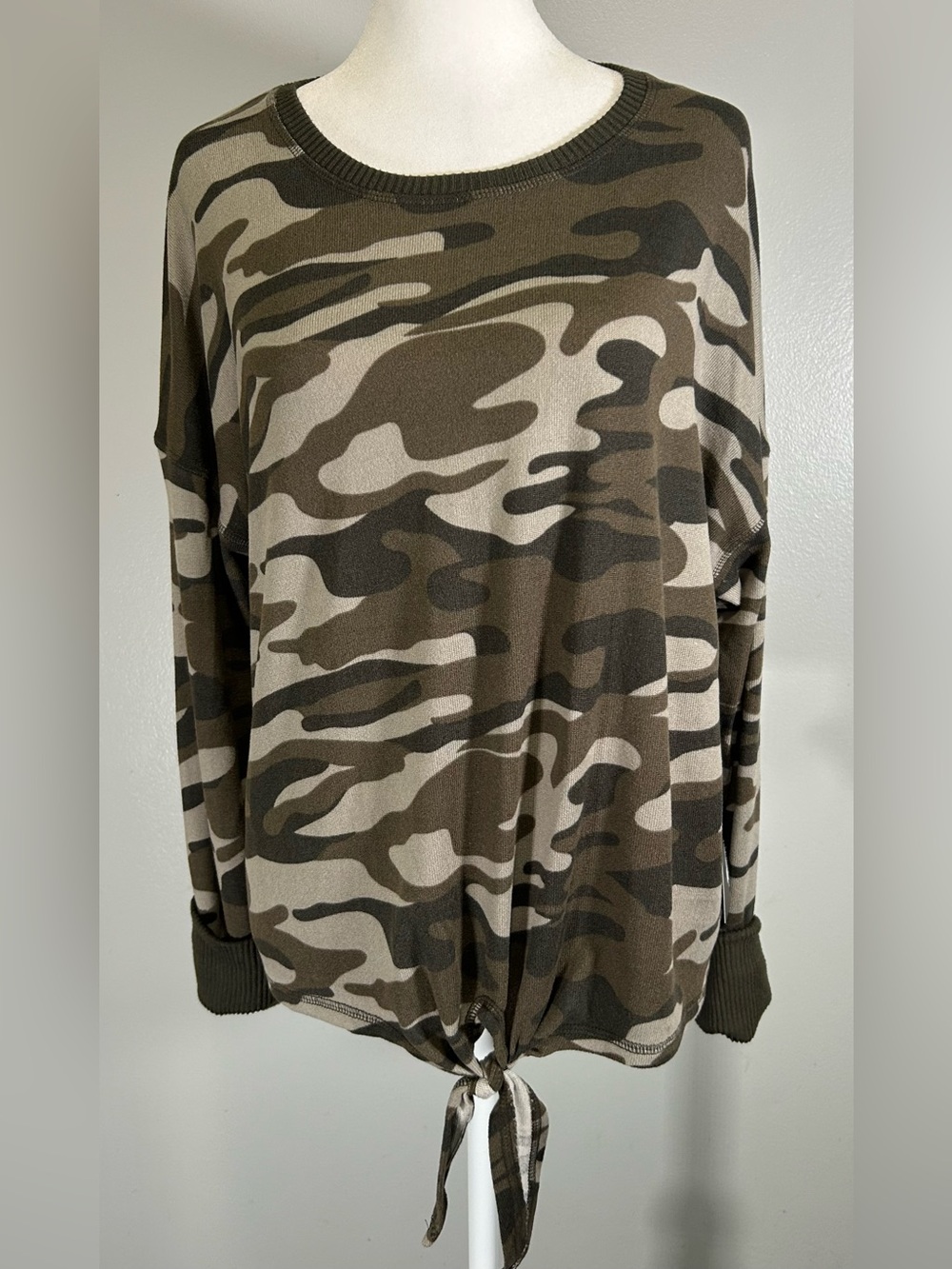 Derek Heart Women’s Camouflage Sweater Lightweight OliveTan Camo Tie Front L